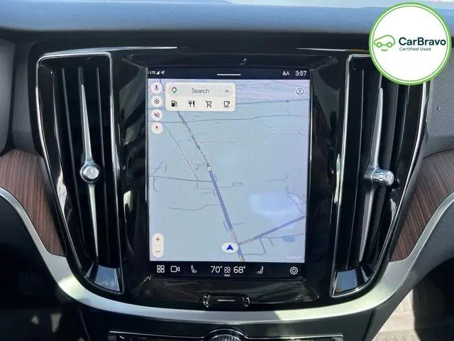 2023 Volvo S60 B5 Plus Dark Theme