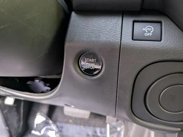 2026 Nissan Frontier Crew Cab SV 4x2