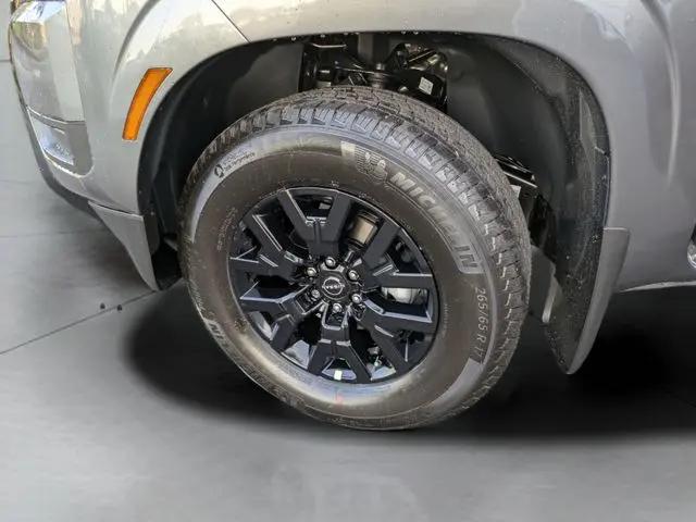 2026 Nissan Frontier Crew Cab SV 4x2