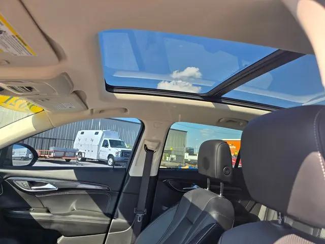 2021 Buick Envision FWD Essence