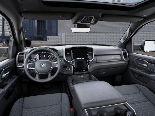 2025 Ram 1500 Big Horn Crew Cab 4x4 57 Box