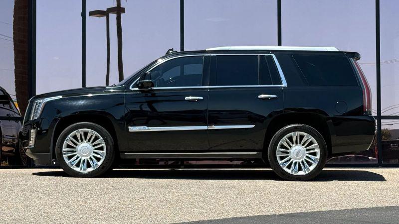 2016 Cadillac Escalade Platinum