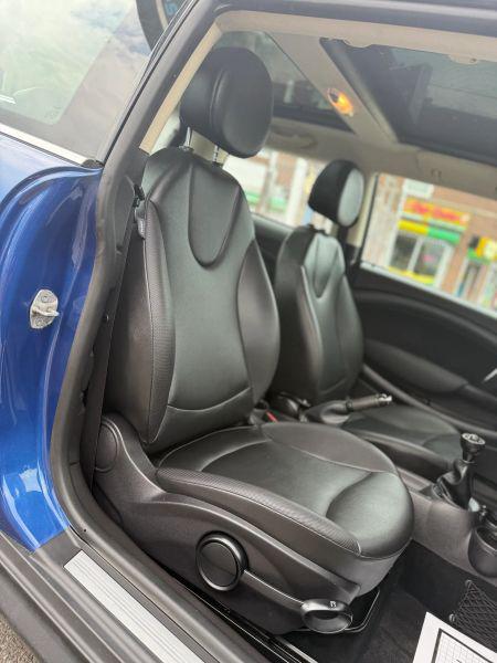 2013 MINI Hardtop Cooper