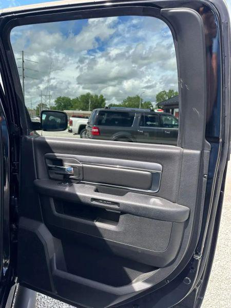 2022 Ram 1500 Classic Warlock Crew Cab 4x4 57 Box
