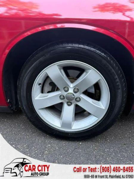 2012 Dodge Challenger SXT