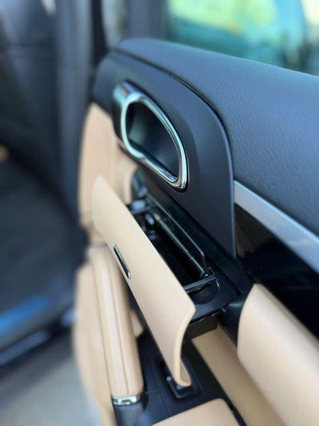2018 Porsche Cayenne Base