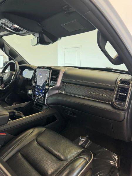 2021 Ram 1500 Limited Crew Cab 4x4 5'7" Box