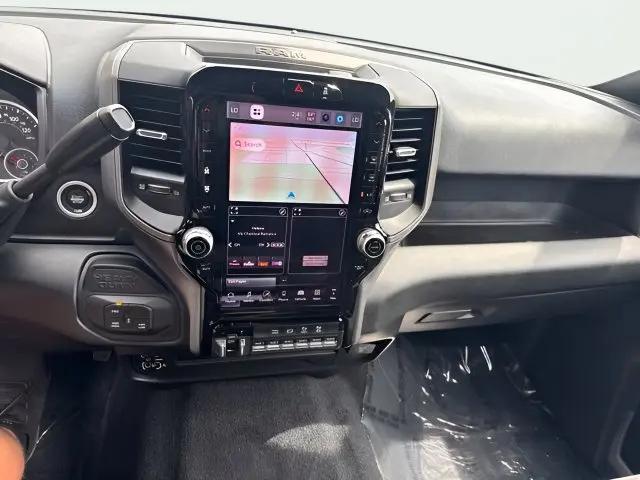 2026 Ram 2500 Black Express Crew Cab 4x4 64 Box