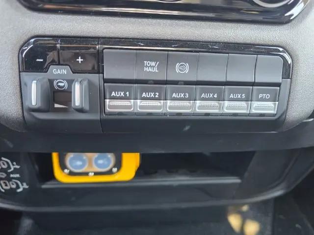 2026 Ram 5500 Tradesman/Big Horn