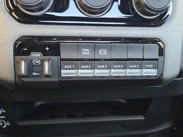 2026 Ram 5500 Tradesman/Big Horn