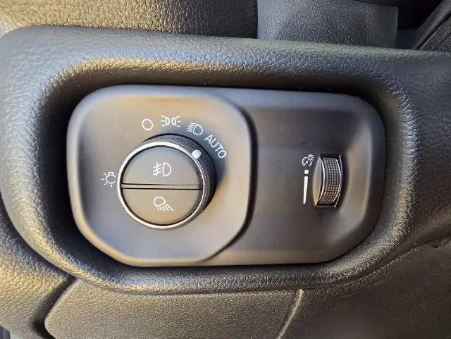 2026 Ram 5500 Tradesman/Big Horn
