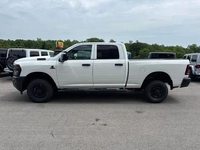 2026 Ram 2500 Tradesman Crew Cab 4x4 64 Box