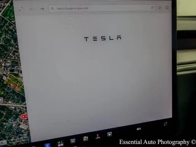 2022 Tesla Model S Dual Motor All-Wheel Drive