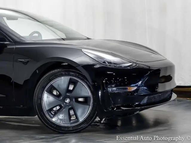 2022 Tesla Model 3 Rear-Wheel Drive