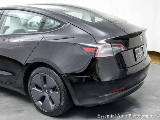 2022 Tesla Model 3 Rear-Wheel Drive