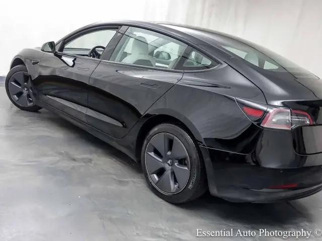 2022 Tesla Model 3 Rear-Wheel Drive