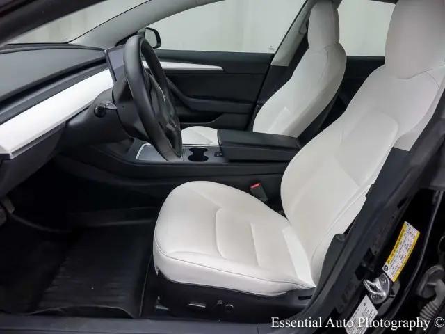 2022 Tesla Model 3 Rear-Wheel Drive