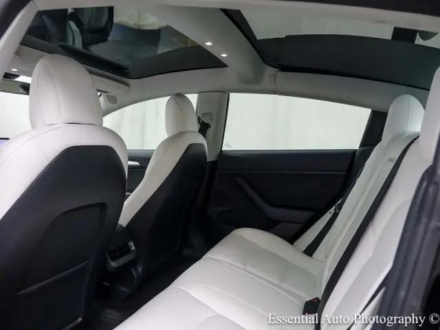 2022 Tesla Model 3 Rear-Wheel Drive