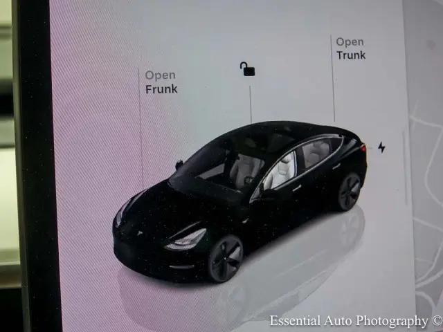 2022 Tesla Model 3 Rear-Wheel Drive