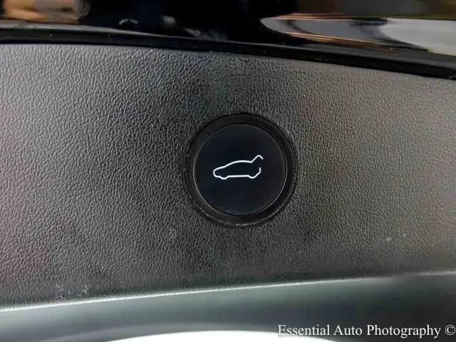 2022 Tesla Model 3 Rear-Wheel Drive