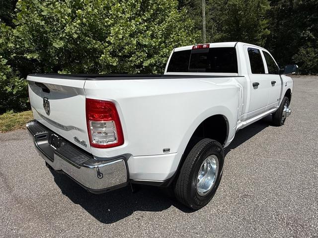 2021 Ram 3500 Tradesman Crew Cab 4x4 8' Box