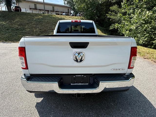2021 Ram 3500 Tradesman Crew Cab 4x4 8' Box