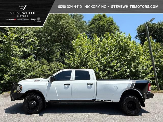 2024 Ram 3500 Tradesman Crew Cab 4x4 8' Box for sale in Hickory, NC