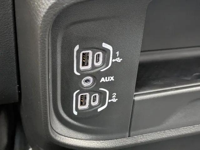 2026 Ram 2500 Tradesman Regular Cab 4x2 8 Box