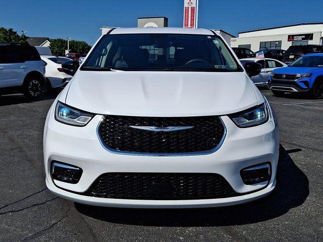 2024 Chrysler Pacifica Touring L 2024 Chrysler Pacifica Touring L