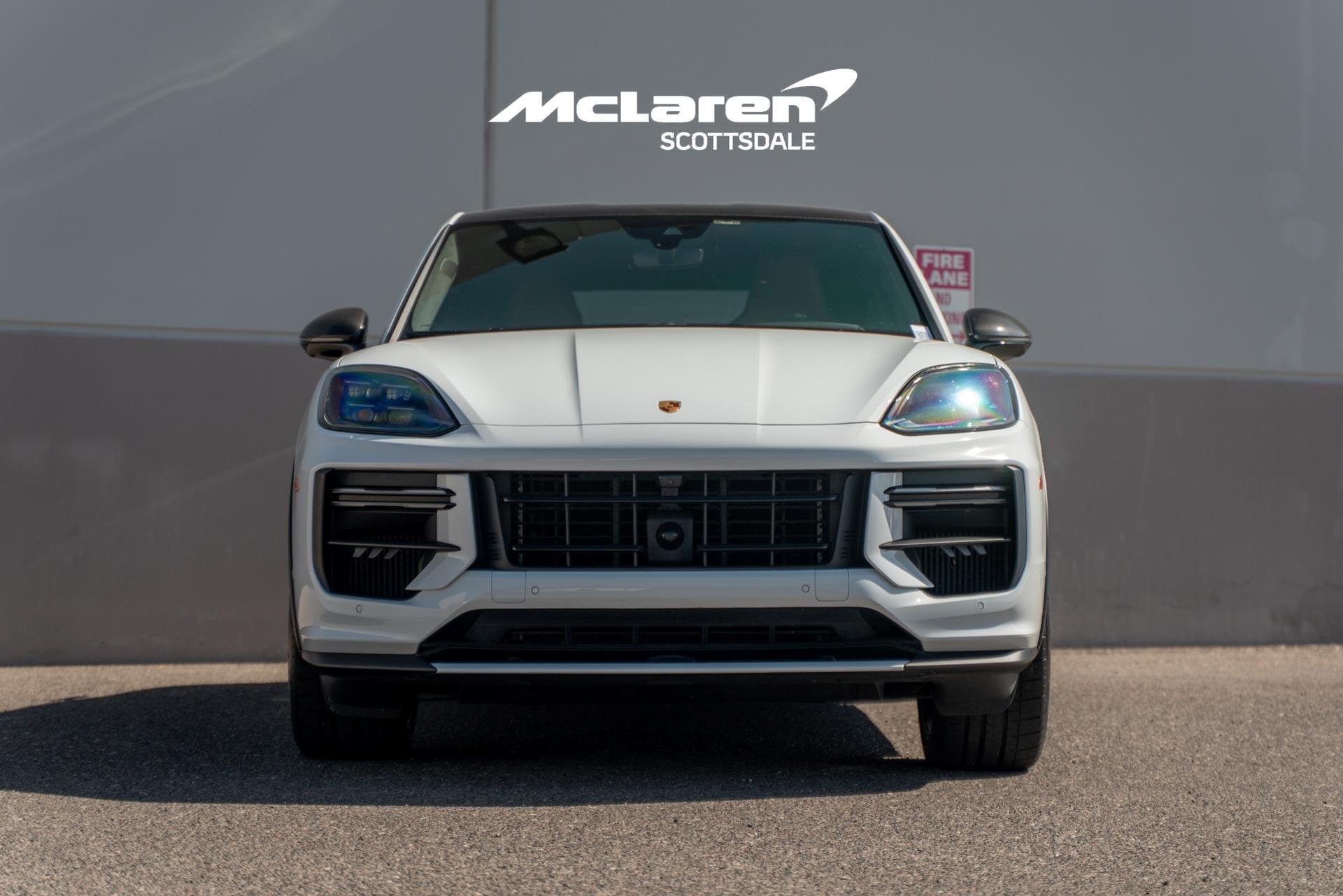 2024 Porsche Cayenne Coup Turbo GT - Photo 10