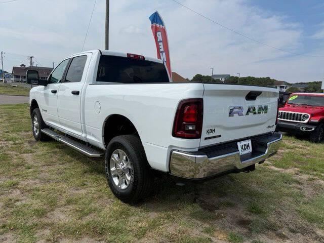 2026 Ram 2500 Big Horn Crew Cab 4x4 6'4" Box