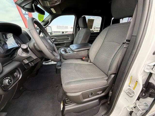 2026 Ram 2500 Big Horn Crew Cab 4x4 6'4" Box