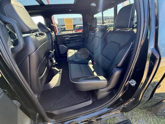 2025 Ram 1500 Laramie Crew Cab 4x4 5'7" Box