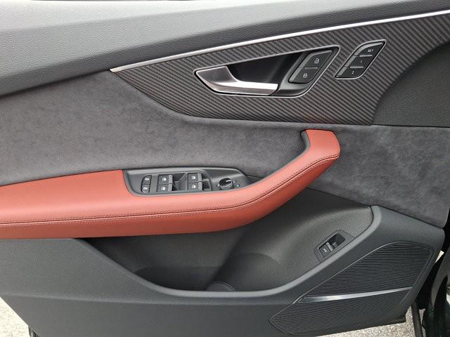 2026 Audi SQ7 Premium Plus TFSI quattro tiptronic