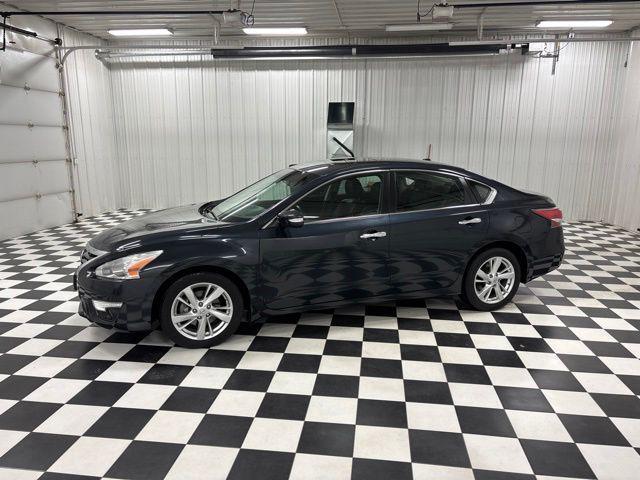 2014 Nissan Altima 2.5 SL for sale in ROCHESTER, MN