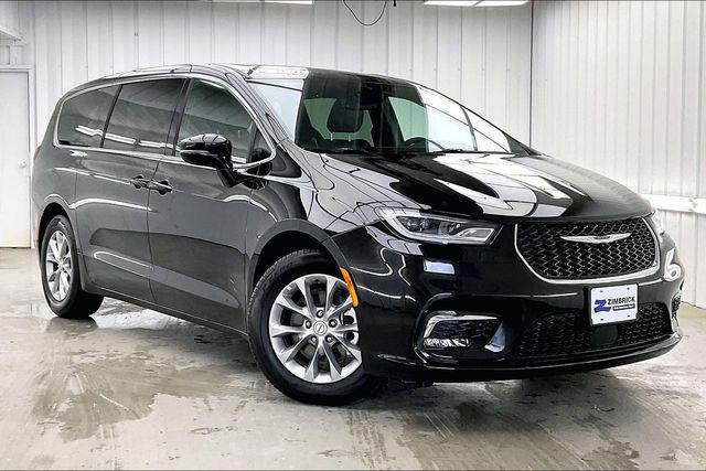 2026 Chrysler Pacifica Limited for sale in MADISON, WI