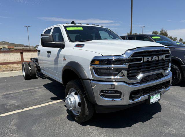 2026 RAM 5500 Chassis RAM 5500 TRADESMAN CHASSIS CREW CAB 4X4 84 CA