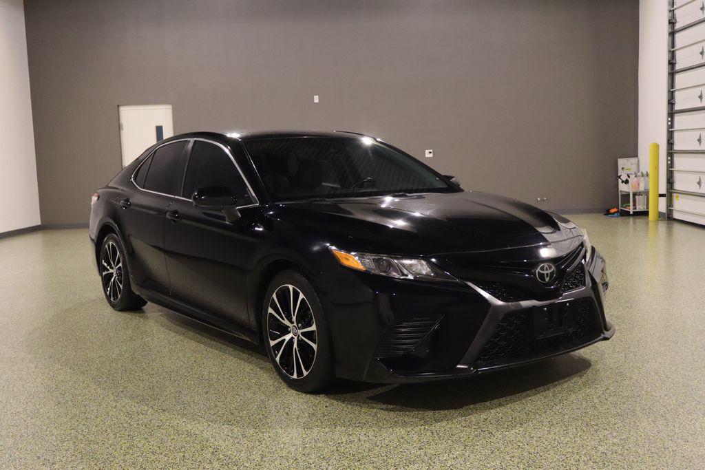 car-gallery-1
