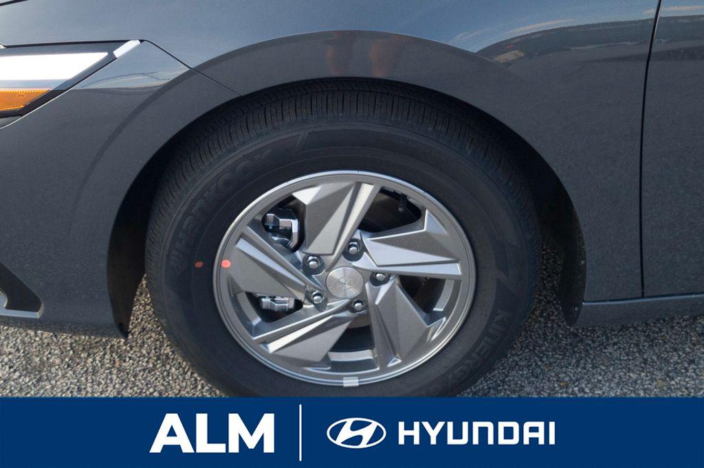 New 2026 Gray Hyundai SE image 12