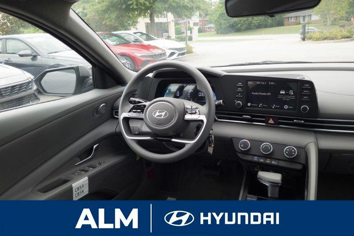 New 2026 Gray Hyundai SE image 20