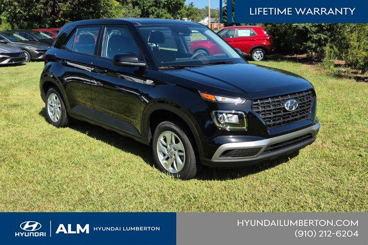 New 2026 Onyx Black Hyundai SE image 4