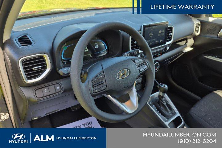 New 2026 Onyx Black Hyundai SE image 14