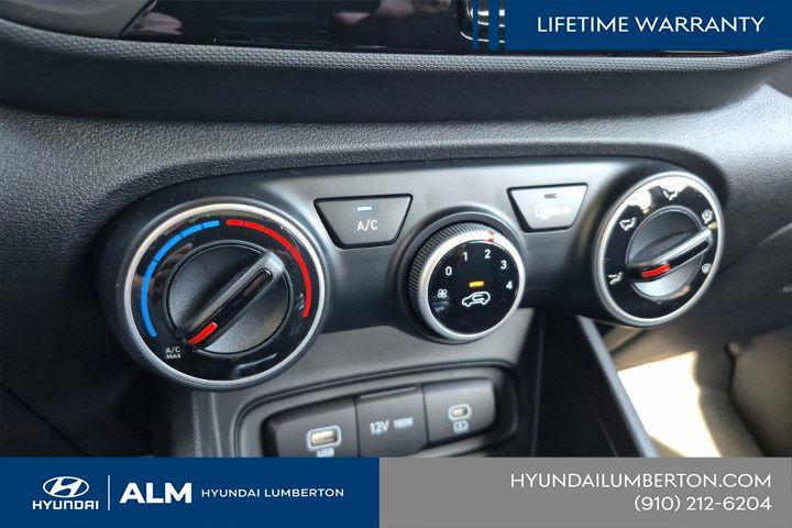 New 2026 Onyx Black Hyundai SE image 26