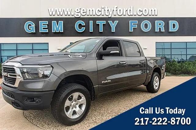 2019 Ram 1500 Big Horn/Lone Star Crew Cab 4x4 5'7" Box for sale in Quincy, IL