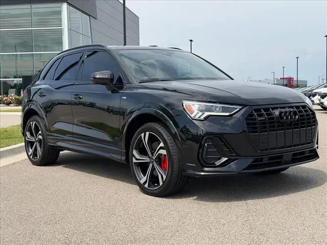 2024 Audi Q3 Premium Plus 45 TFSI S line quattro Tiptronic for sale in Elgin, IL