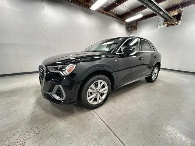 2024 Audi Q3 Premium 45 TFSI S line quattro Tiptronic for sale in RHINELANDER, WI