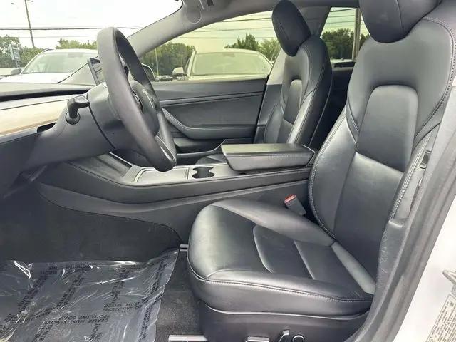 2021 Tesla Model 3 Standard Range Plus Rear-Wheel Drive
