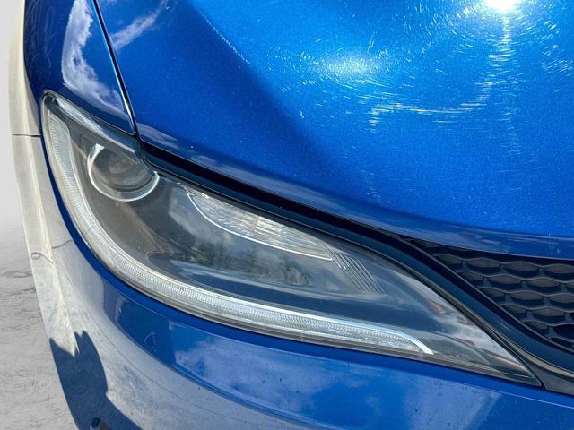 2016 Chrysler 200 S