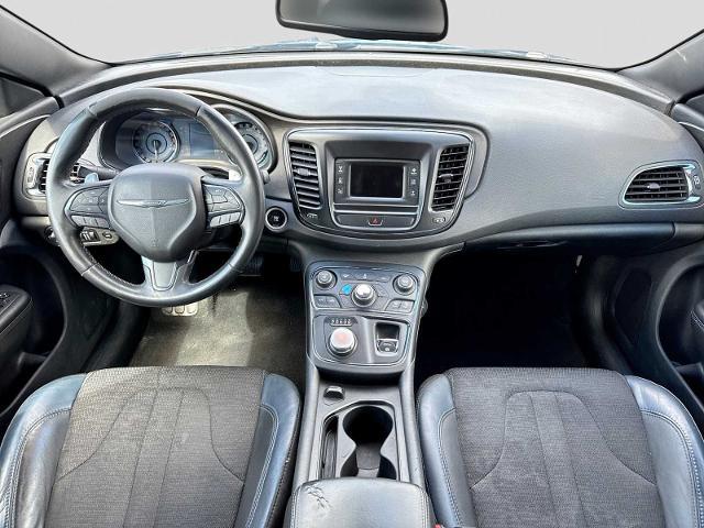 2016 Chrysler 200 S