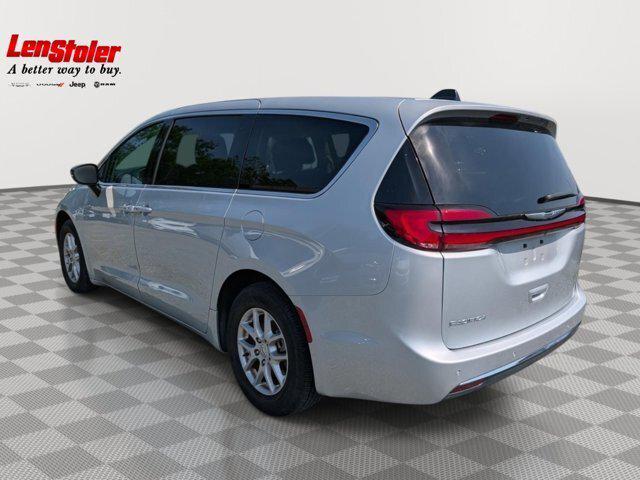 2024 Chrysler Pacifica Touring L 2024 Chrysler Pacifica Touring L